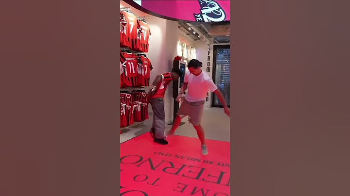 Speed Gets Embarrassed By Zlatan ⚽