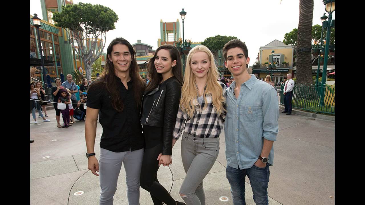 Mysterious new girl (girl meets world fanfic) - YouTube