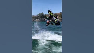 Mark Gomez - Jetski Freestyle
