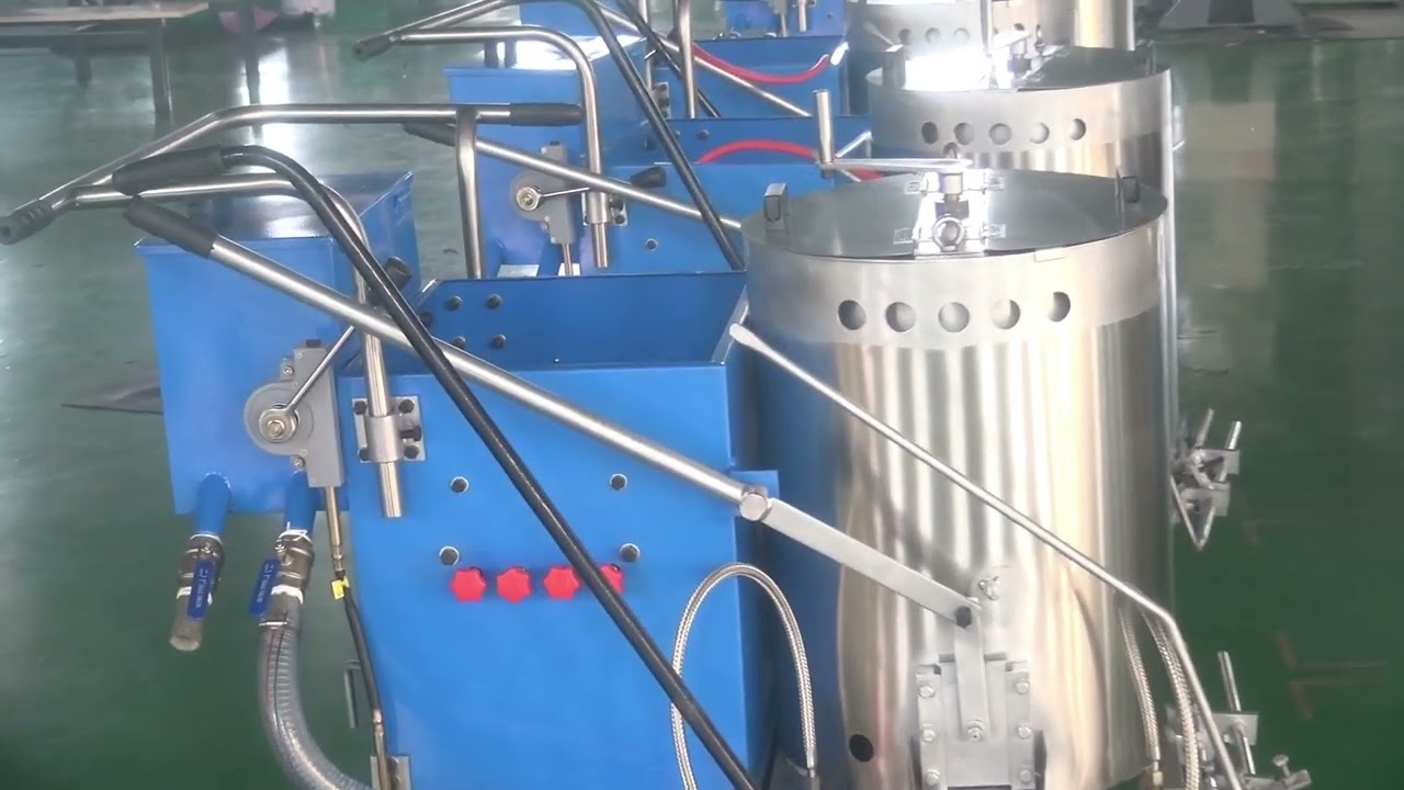 Thermoplastic Road Marking Hot Melt Road Marking Machine in China