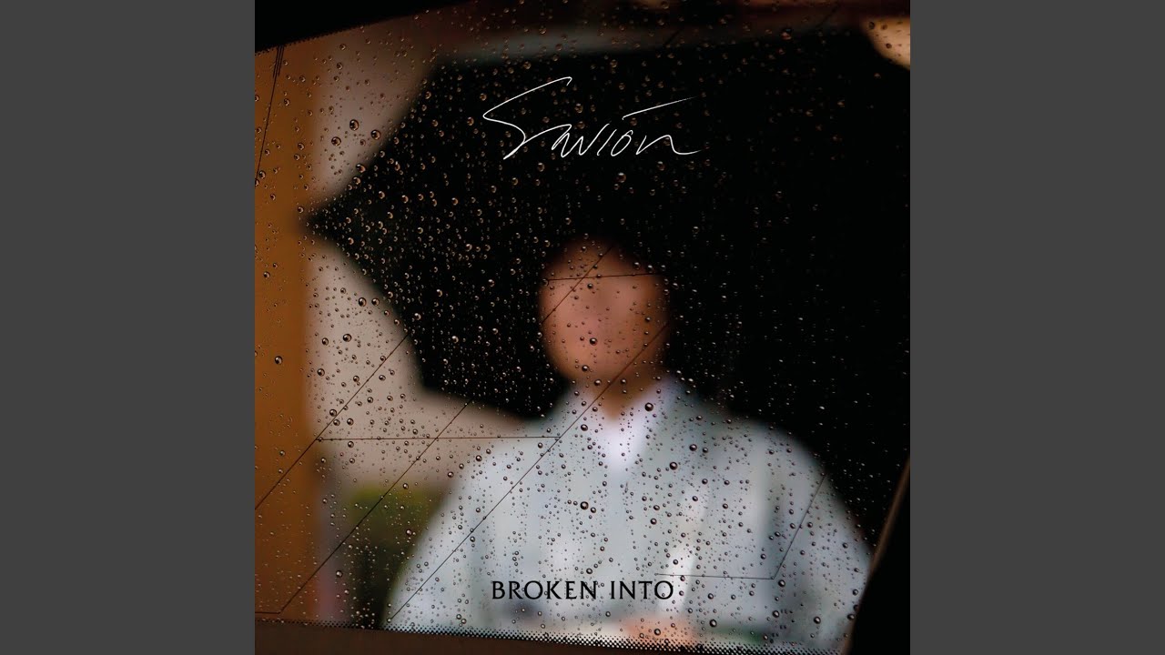 Guarda Broken Into su YouTube Guarda Broken Into su YouTube