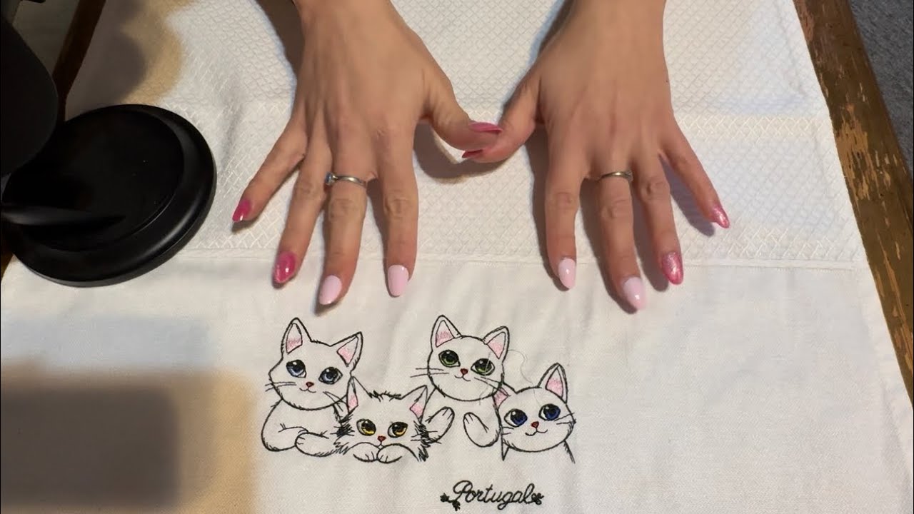 What’s in my makeup bag ASMR. 