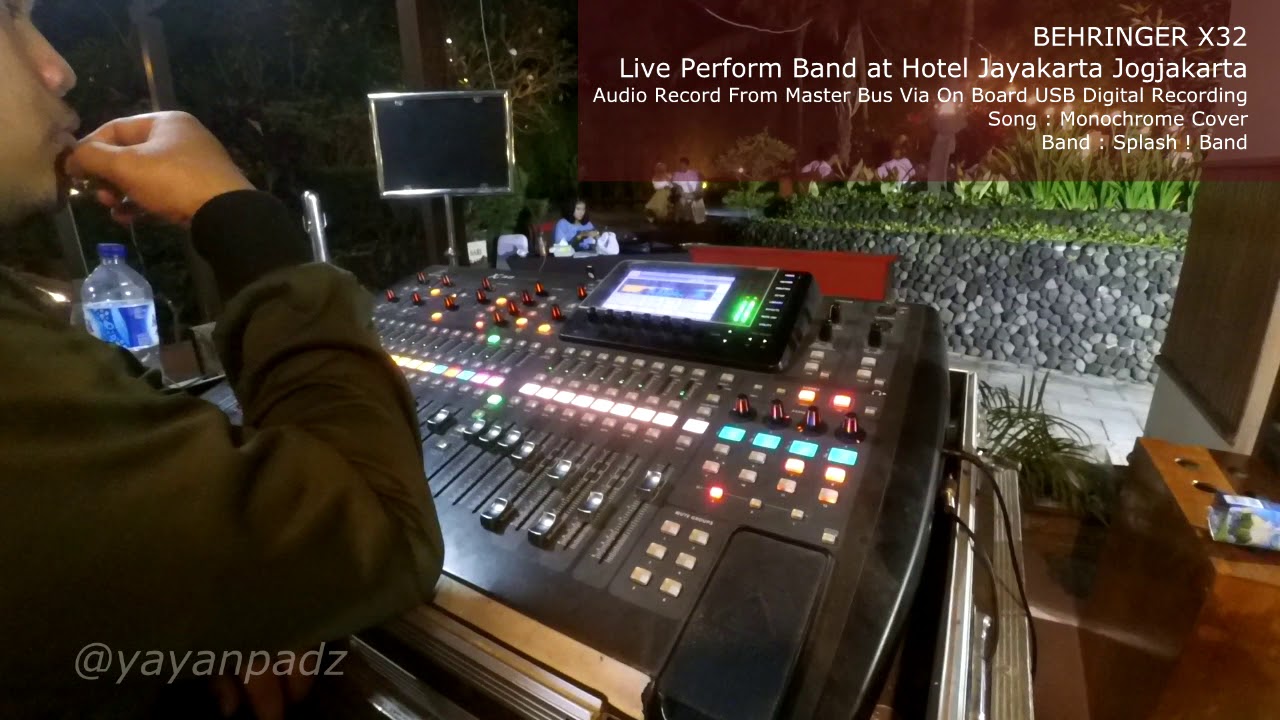 "Job Soundman / FOH Cam" Splash ! Band Yogyakarta with Behringer X32 (Monochrome) YouTube