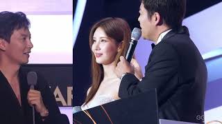 231010 더팩트뮤직어워즈 서현 MC 희신이가 이윤을 만났을 때 넷플릭스 도적 fancam TMA SEOHYUN  KIMNAMGIL