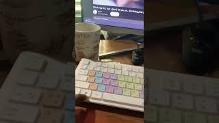 How to minimize Desktop App Quickly Windows 11 / 2023 #shorts #youtubeshorts screenshot 3
