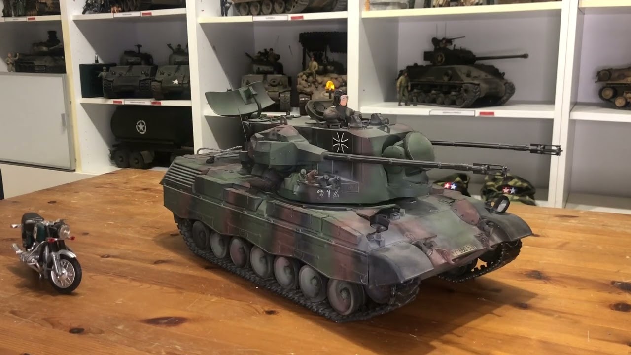 TAMIYA GHEPARD 1/16 R.C. ANTI-AIRCRAFT