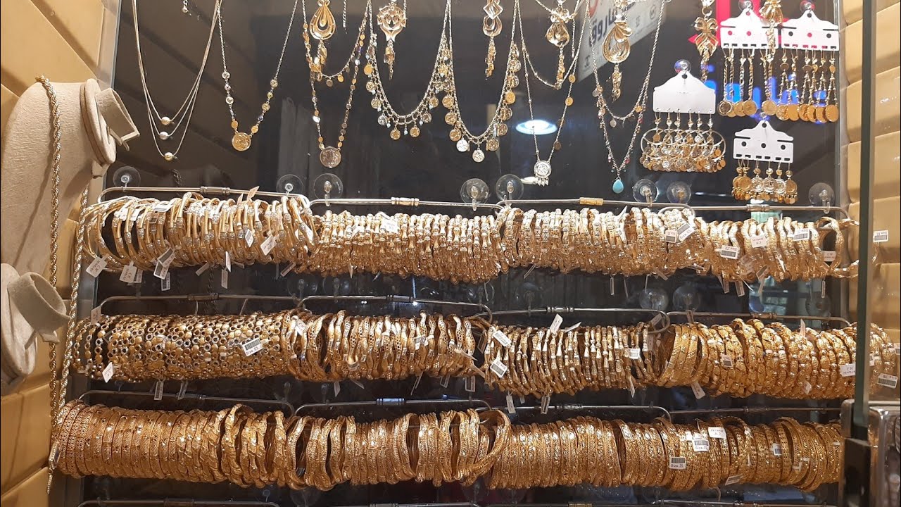 واخيرا اكتشفتلكم ارخص مكان للدهب ٨ جنيه انسيالات وخواتم وغوايش ودبل كنوز حاره اليهود من عمرو اسكندر😍