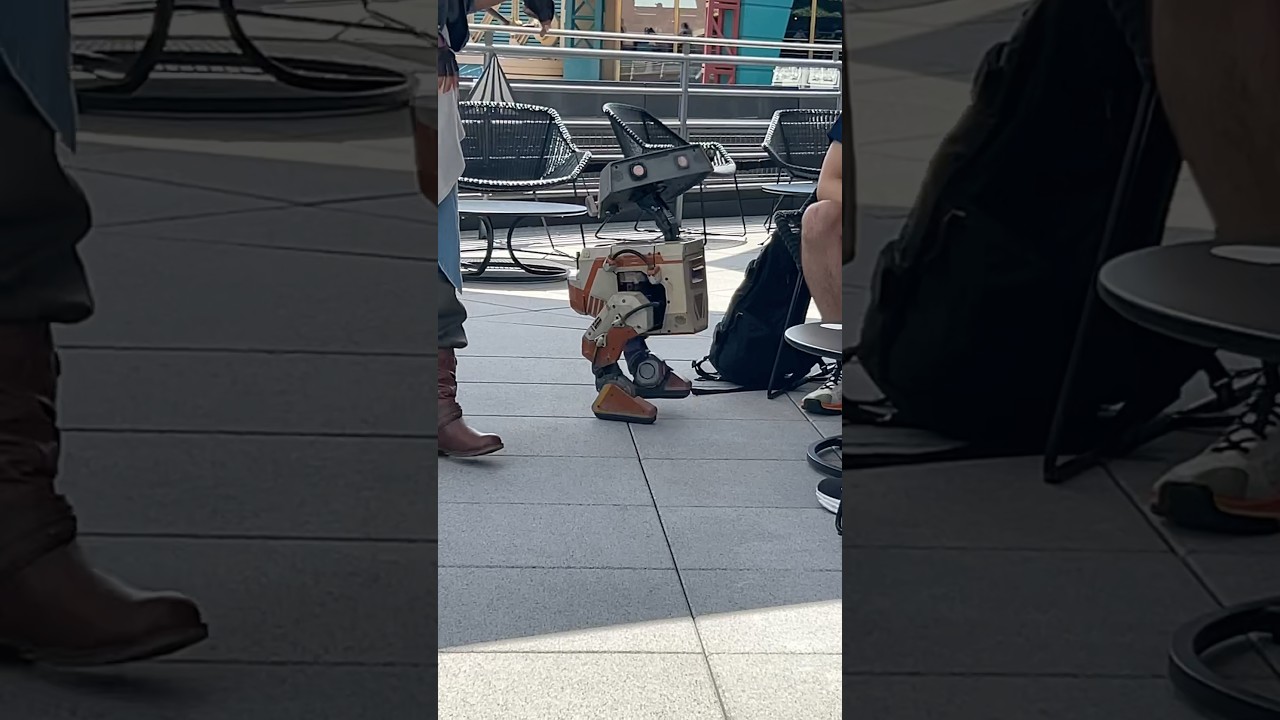 ✨J’ai rencontré Orange 🧡 au bar éphémère « lounge lightspeed » a Discoveryland🍹/DLP/ Juillet2025🥰