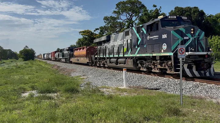 FEC TRAIN 105 @ 5:03pm 6-12-25