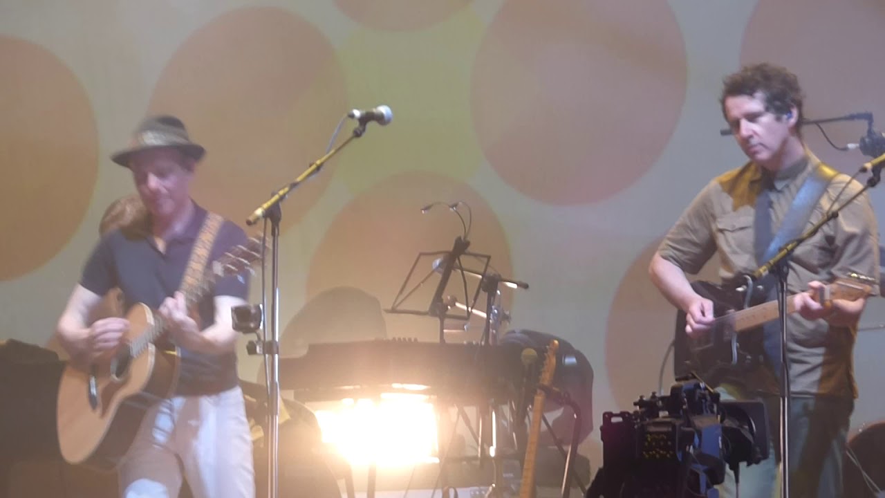 BELLE AND SEBASTIAN - Another sunny day (Live @Primavera Sound) (Barcelona) (30-5-2018)