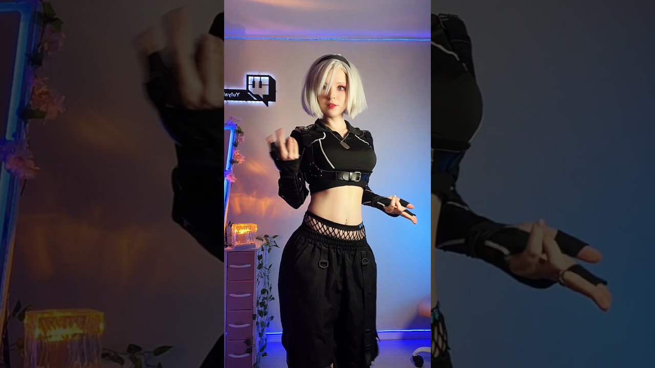 Stay with 2B 🖤#cosplay #animegameycosplay #cosplaygirl #nierautomata #2b #cosplayer #dance