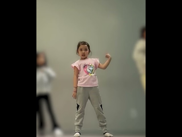 요즘 루다는 (댄스학원 한 달 차 /1 Month of Dance Training)