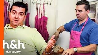 Pastel de regalo a la Buddy| Cake Boss: Vacaciones en familia | Discovery H&H