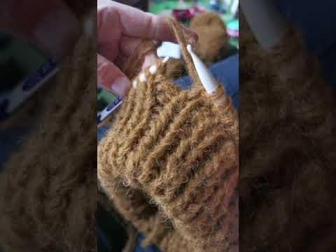 Video: Sådan Strikkes En Sweateres Krave