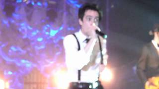 Panic! At The Disco - Lying Is The Most Fun - Terminal 5 NYC (HD)