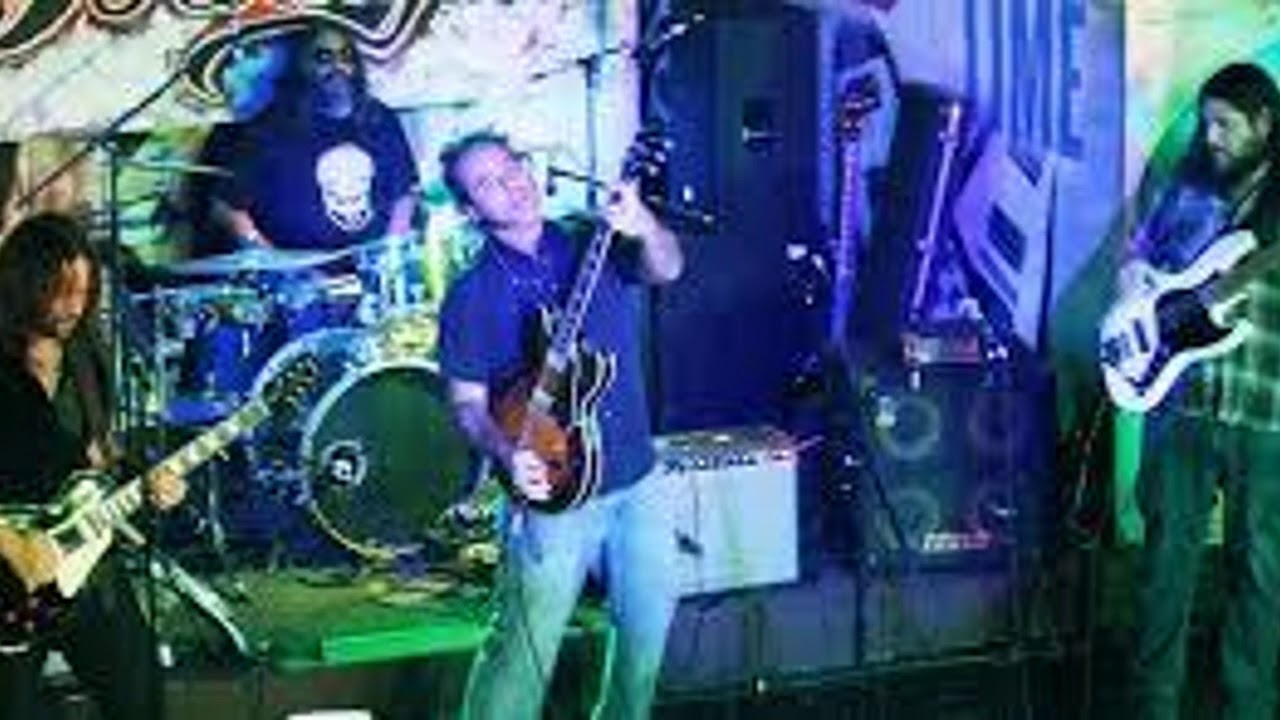 Tim Daniel Singer Tim Daniels - Free Daydreamer - YouTube