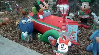 Disney Christmas Inflatable Mickey and Minnie Mouse Inside Car Inflatable Review!