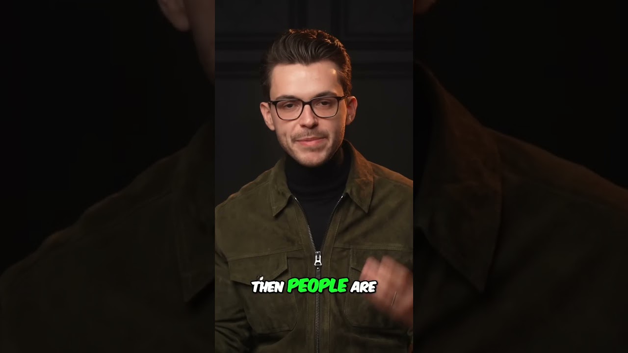 The Hamilton Khaki Field Murph: A Pop-Culture Icon