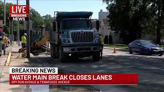 Water main break closes lanes, backs up traffic north of downtown