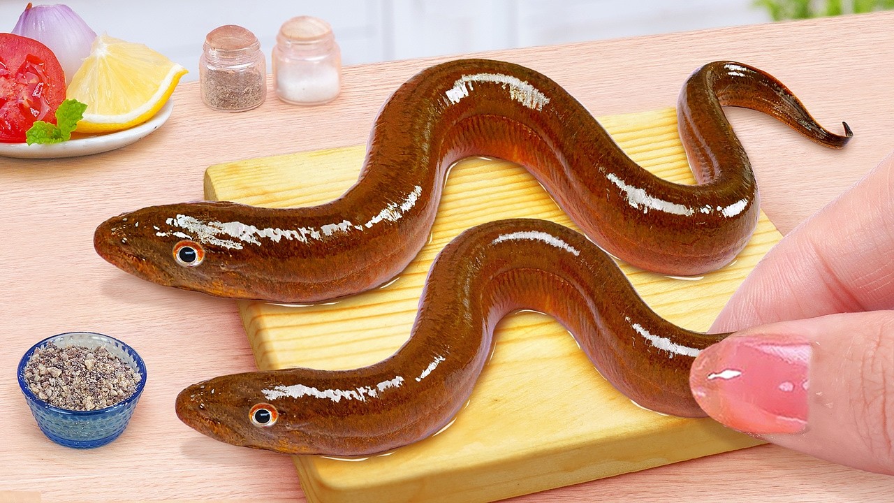 Beautiful Day To Fishing ☀️ How To Make Miniature Japanese Unagi Don 🍚 Tina Mini Cooking