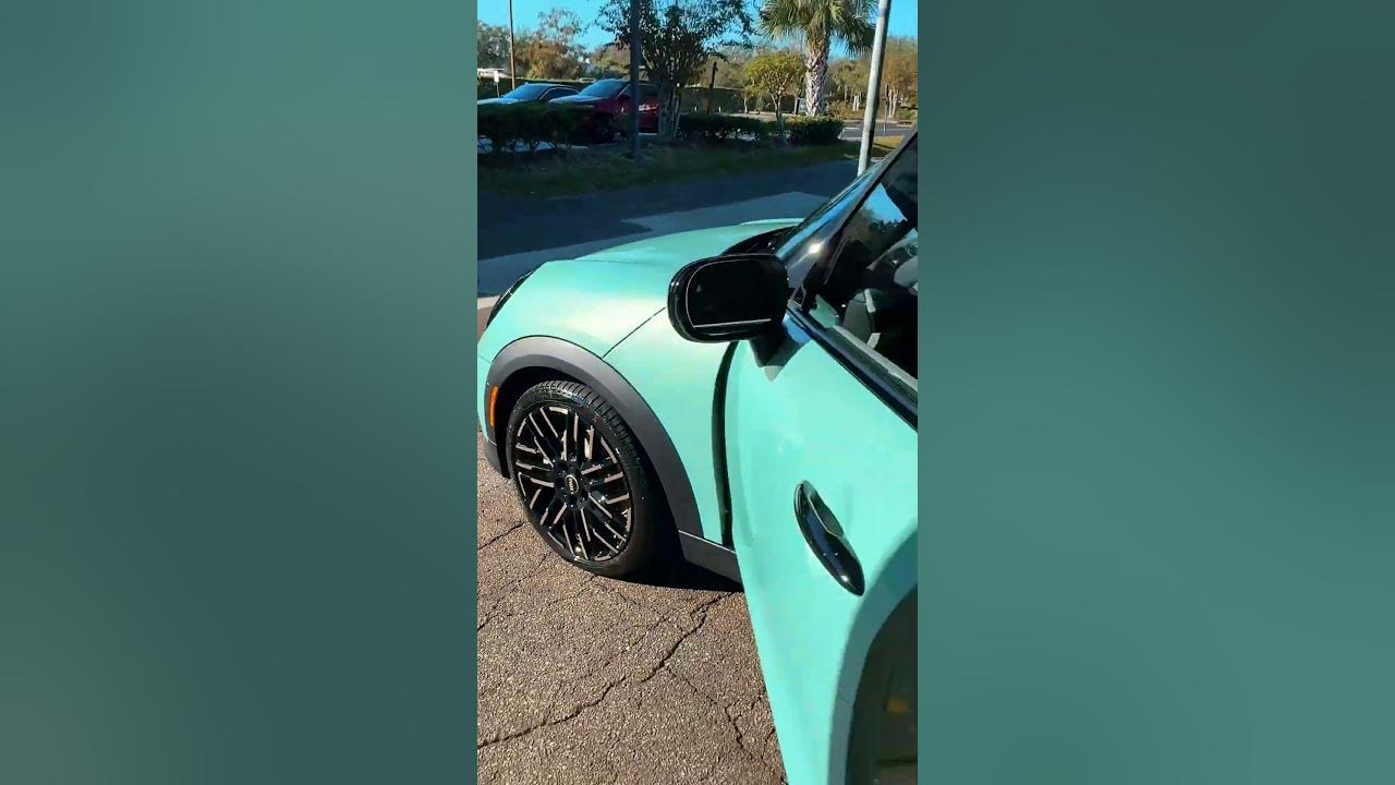 Malissa's New 2025 MINI Cooper S HT 4-Door in Oceanwave Blue