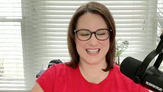 Next-Gen Social: Unleashing AI for Epic Social Media Success—with Brooke Sellas