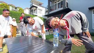 Lomba Masukin Sedotan Ke Dalam Botol Team Cowok