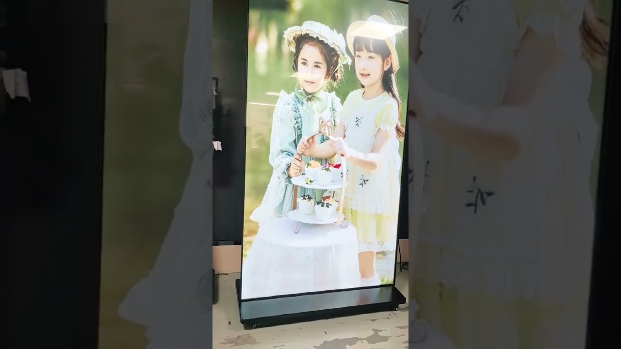 Vertical  Full Screen Advertising Machine DIGITAL Signage Digitalbillboard Customization Welcome