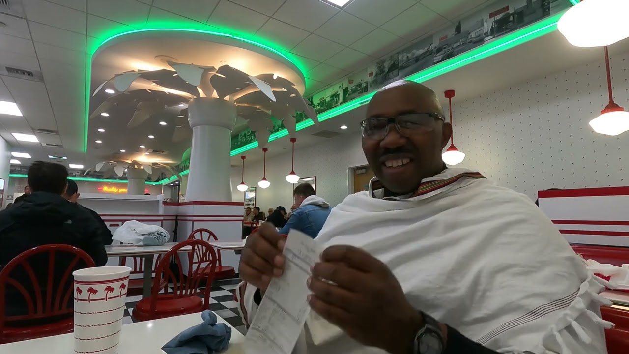 In-N-out Burger Vegas Edition: This Fast-Food Experience Shocked Me #barnabaz