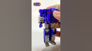Simply Transform: Pocket Toys Soundwave