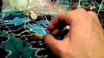 Triple Schmitt Trigger Oscillator