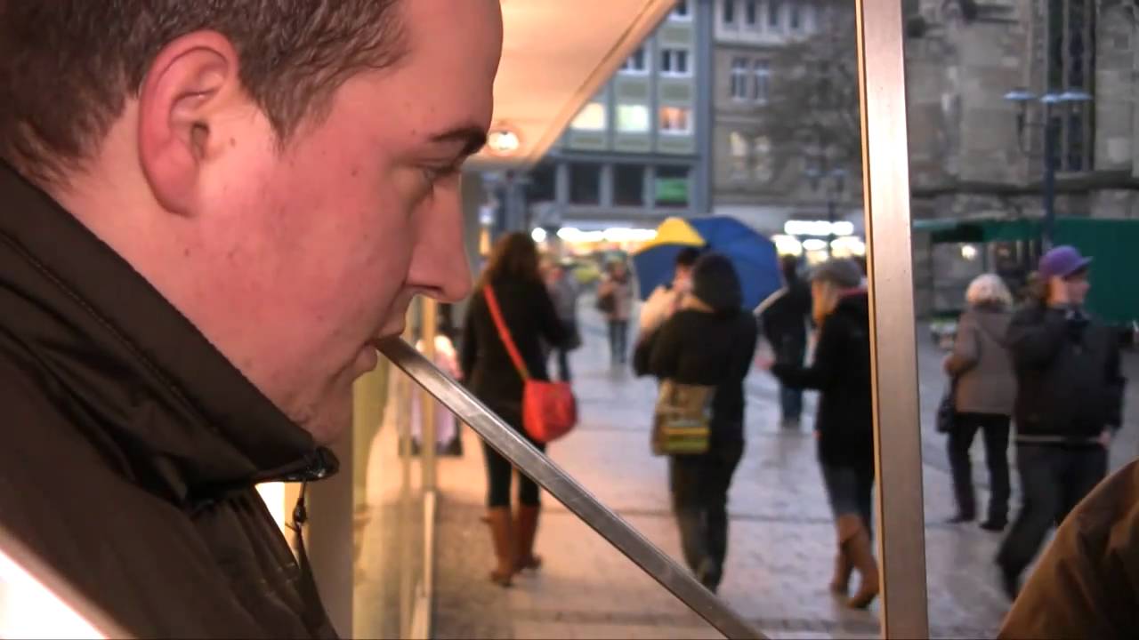 Der Bratwurstverkäufer - LeezTV [HD]