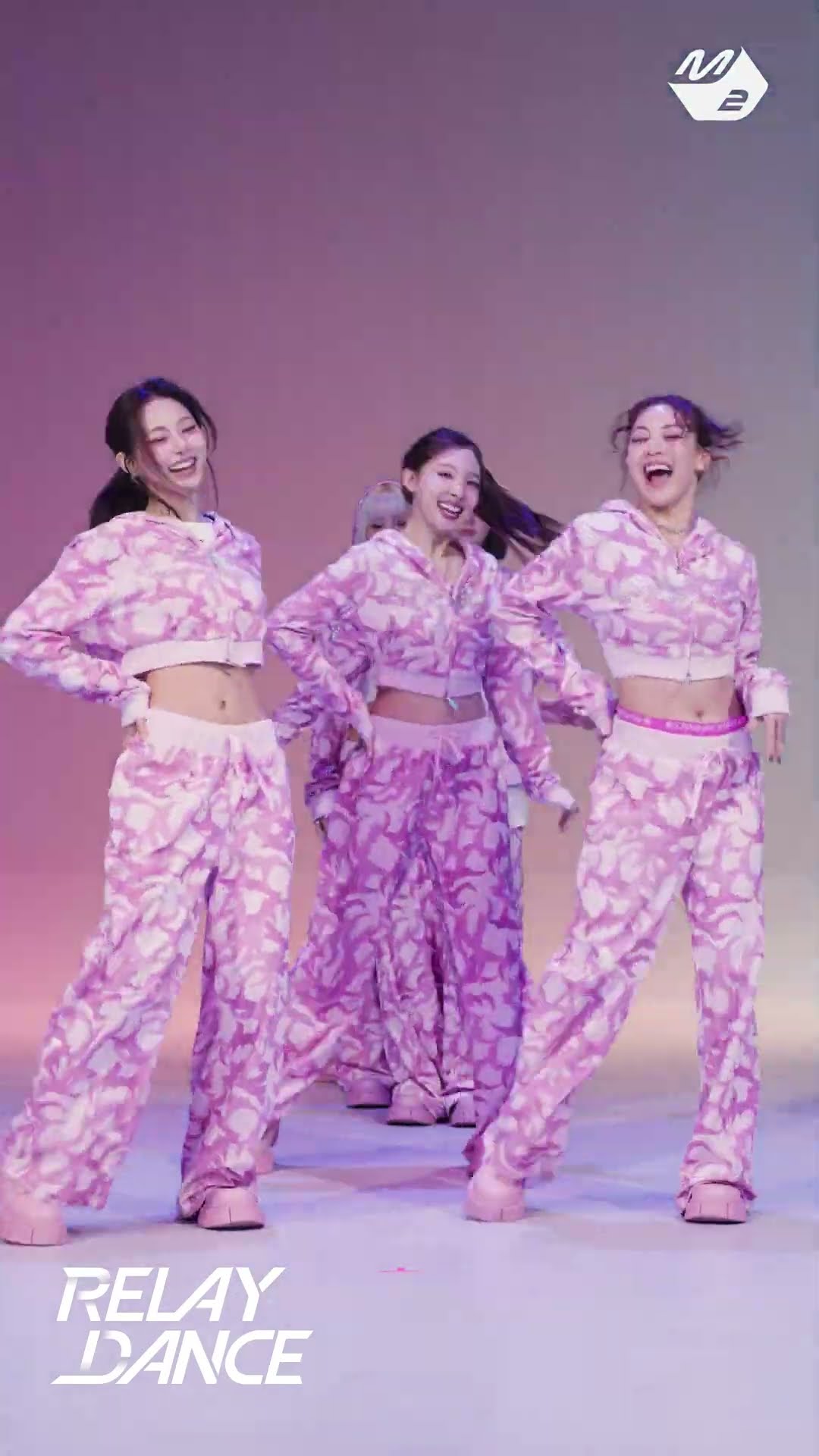 예쁜 애 다음 예쁜 애가 계속 나오는 트와이스 | 릴레이댄스