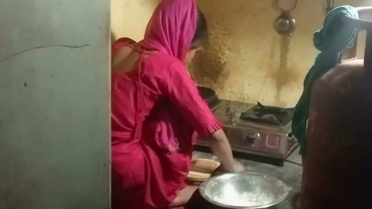 काजल के पापा खाना खा रहे 👍👍👍🙏🙏🙏