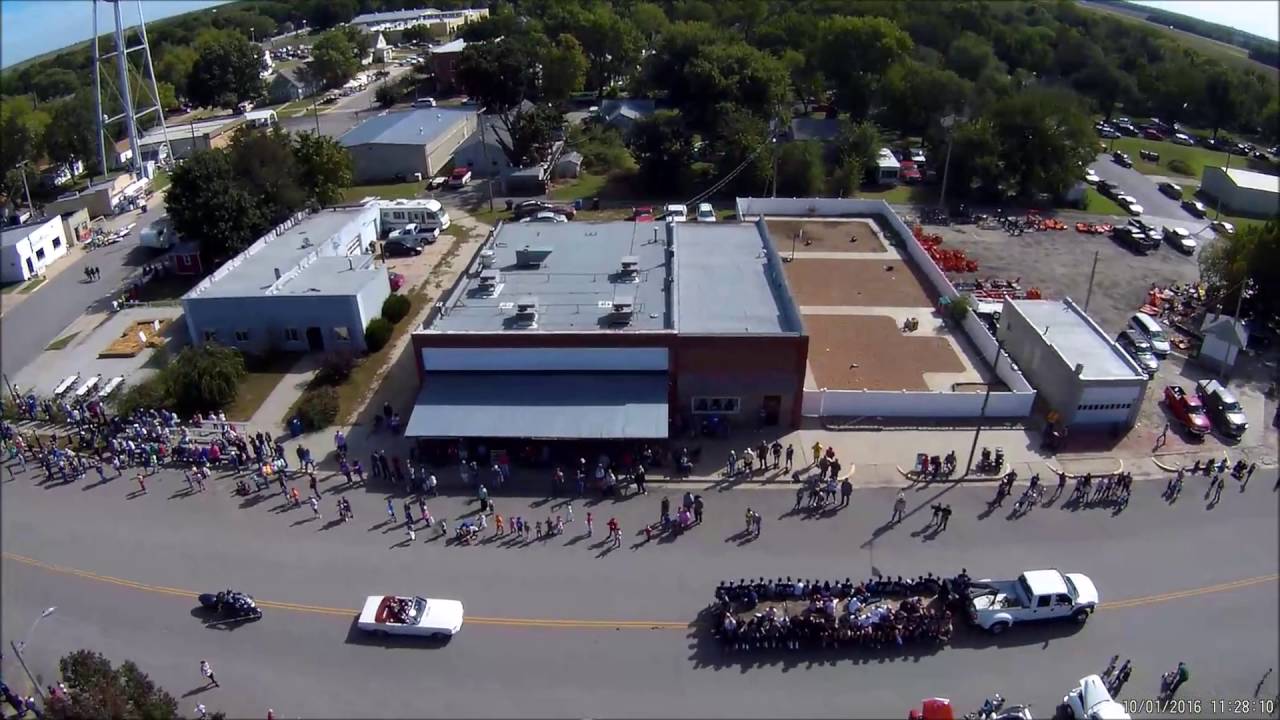 Whitewater Ks Fall Festival Parade 2016 YouTube