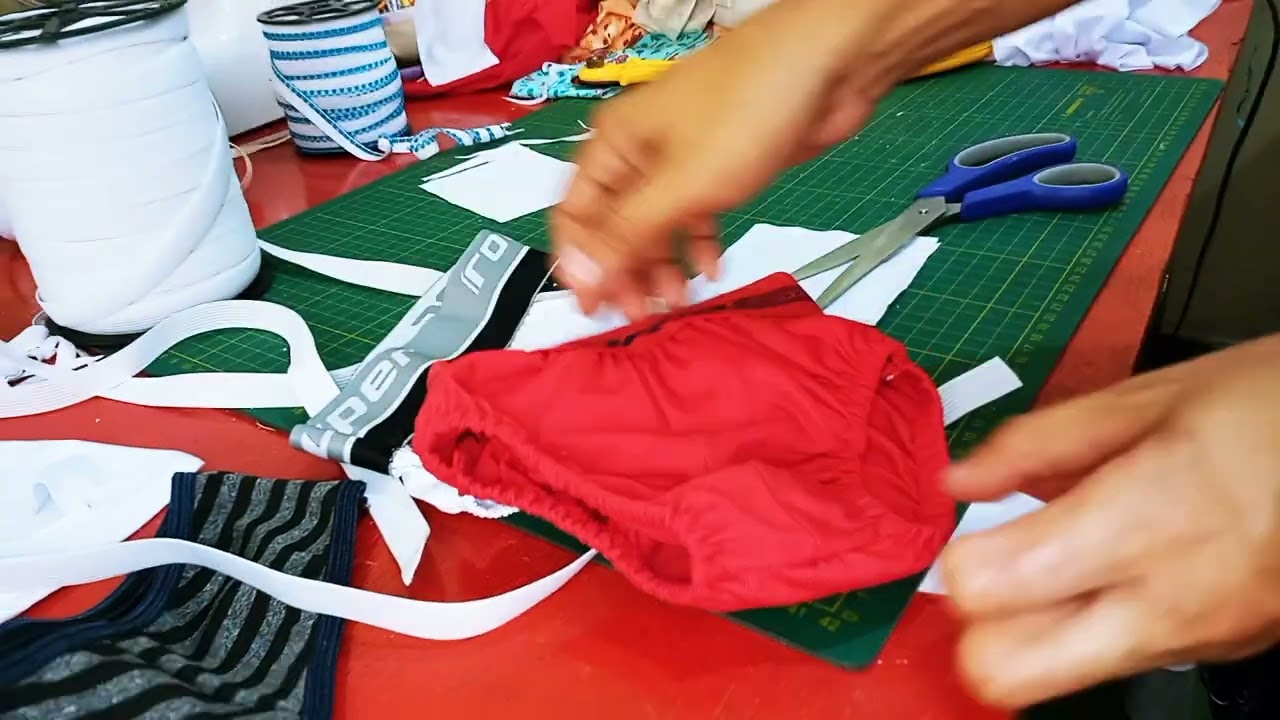 fazendo calcinha na máquina domestica com elástico comum. ❤️❤️❤️
