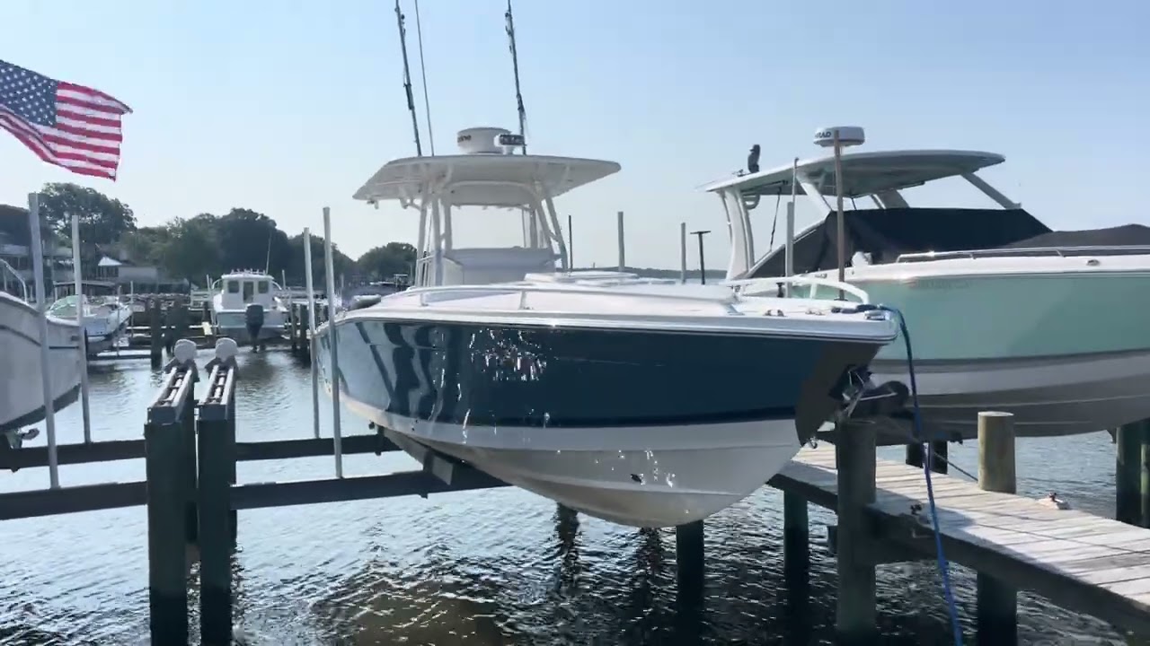 2008 Marlago FS 35' Center Console