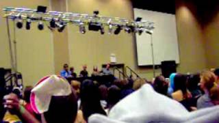 Colossalcon 2009 FMA panel - Vic's voice hurts