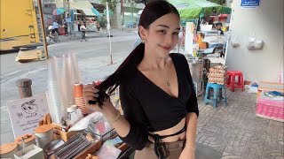 LIVE Street Café - Welcome Family 🤗 Ploysai Coffee Lady in Bangkok Thailand - Thai Street Food