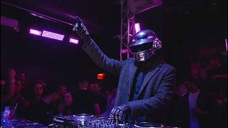 Phooz - Titties and Cream #anjunadeep