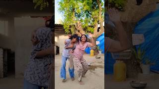 #मेरे कुर्ते में लग जा बटन बनके #dance #Hindi #Bollywood #song