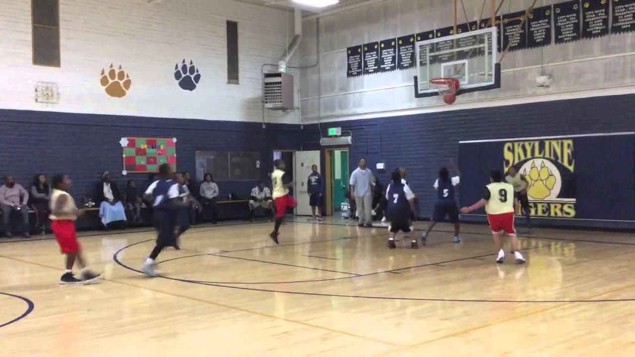 Kyelin King #4 Nice rebound fast break layup - YouTube