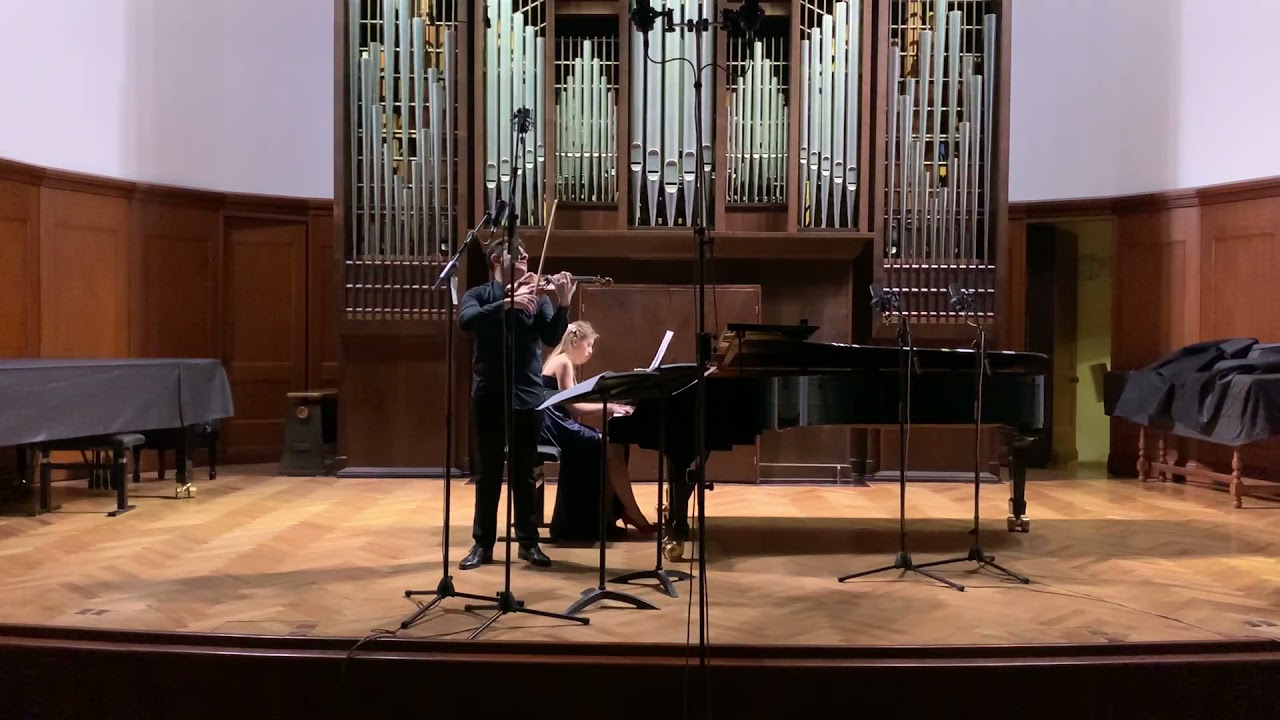 Андрей Оганесов / Екатерина Задорожная - YouTube