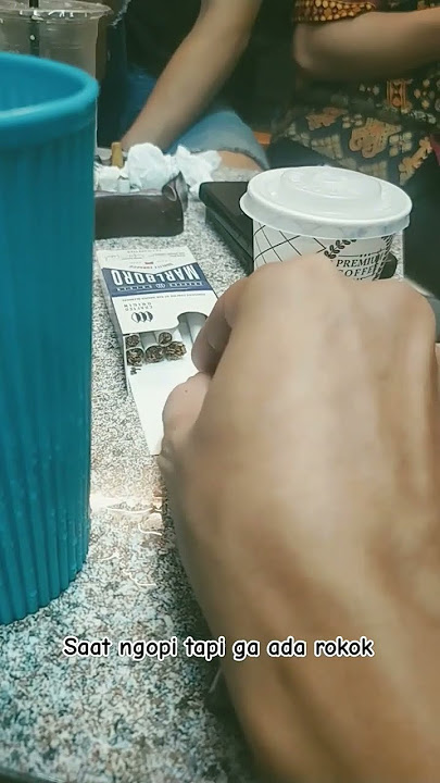 saat ngopi ga ada rokok