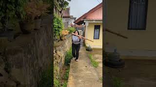 Download Lagu ketemu di tengah #funny #comedy MP3