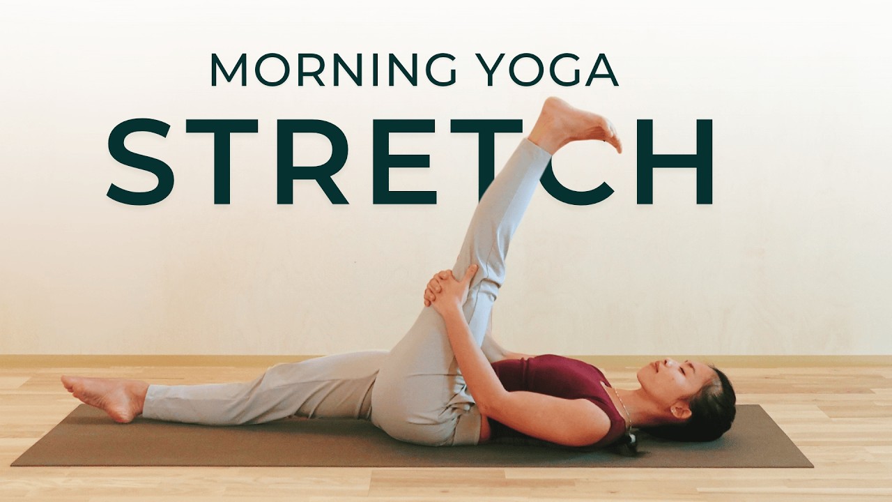 20 Minute Gentle Morning Yoga Stretch To Feel Awake & Calm - YouTube