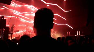 Thom Yorke (Atoms for Peace)-The Hollow Earth (live 4/6/10 HD)