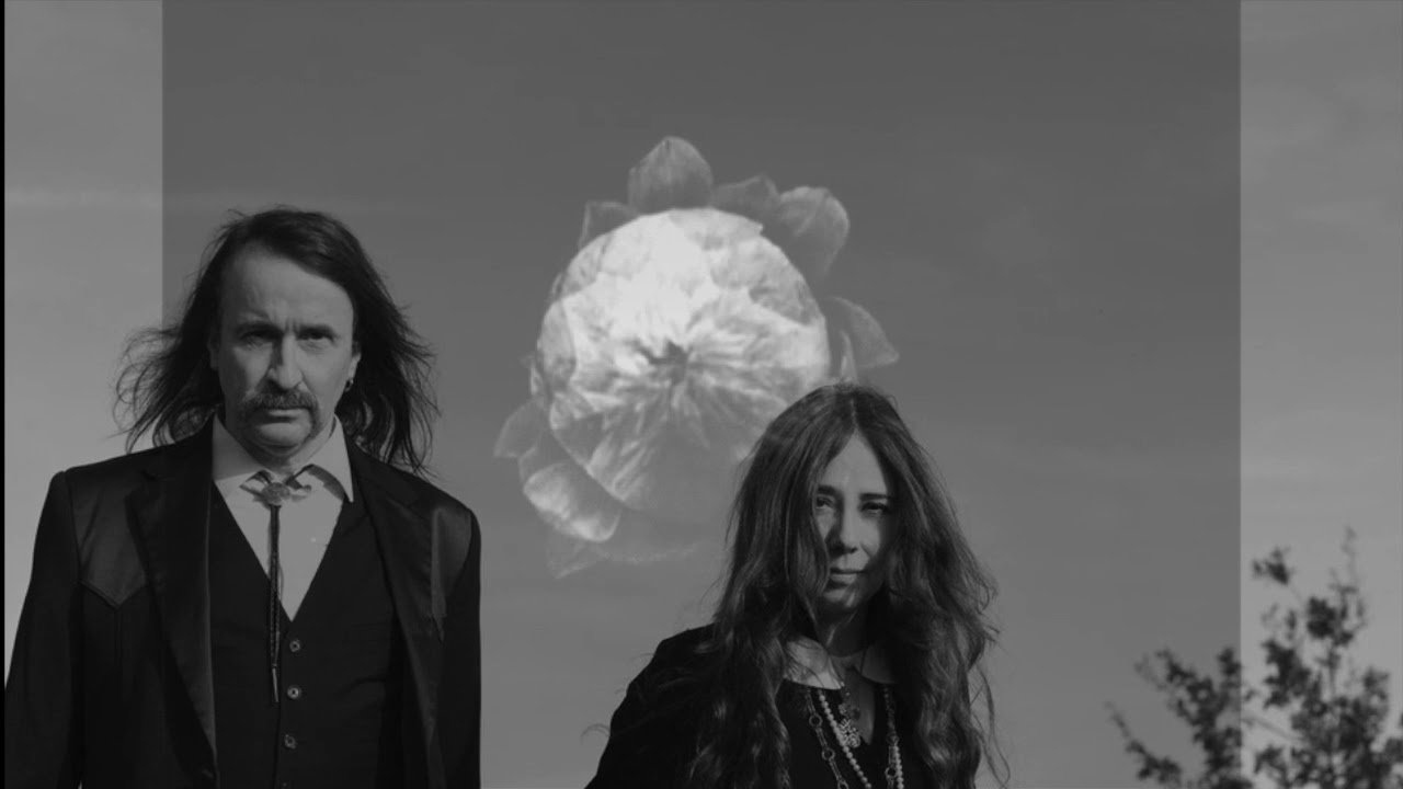 Danielle De Picciotto & Alexander Hacke - Flowers