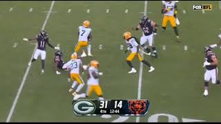 Justin Fields throws a Pick 6 vs Packers