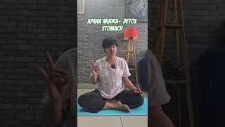 Constipation and bloating will go away by practicing this Mudra #mudrahealing #ayurvedictips #yoga
